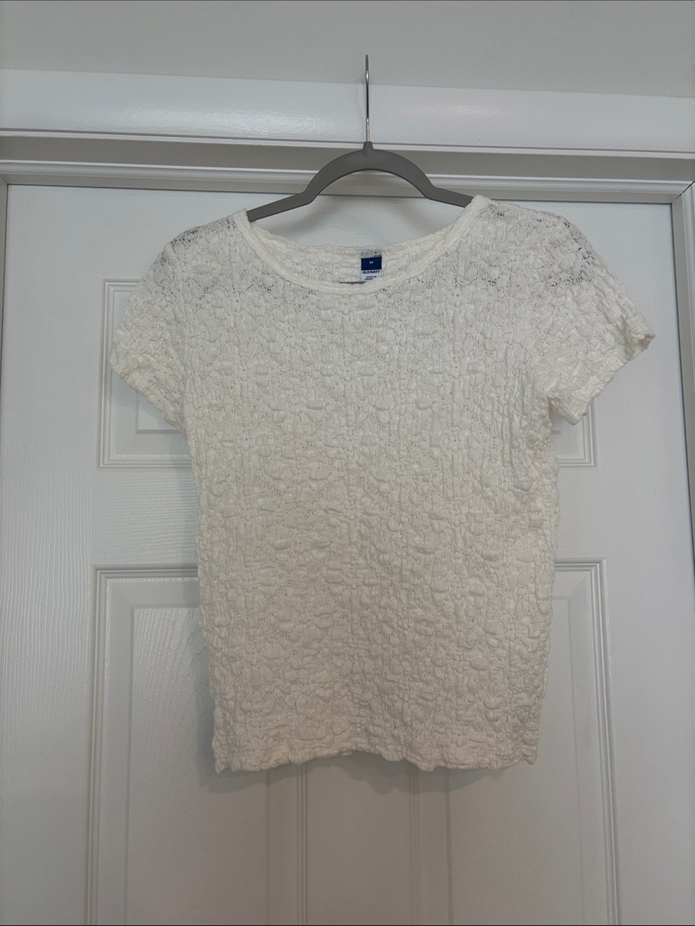Old Navy Cream Lace Short Sleeve Tee